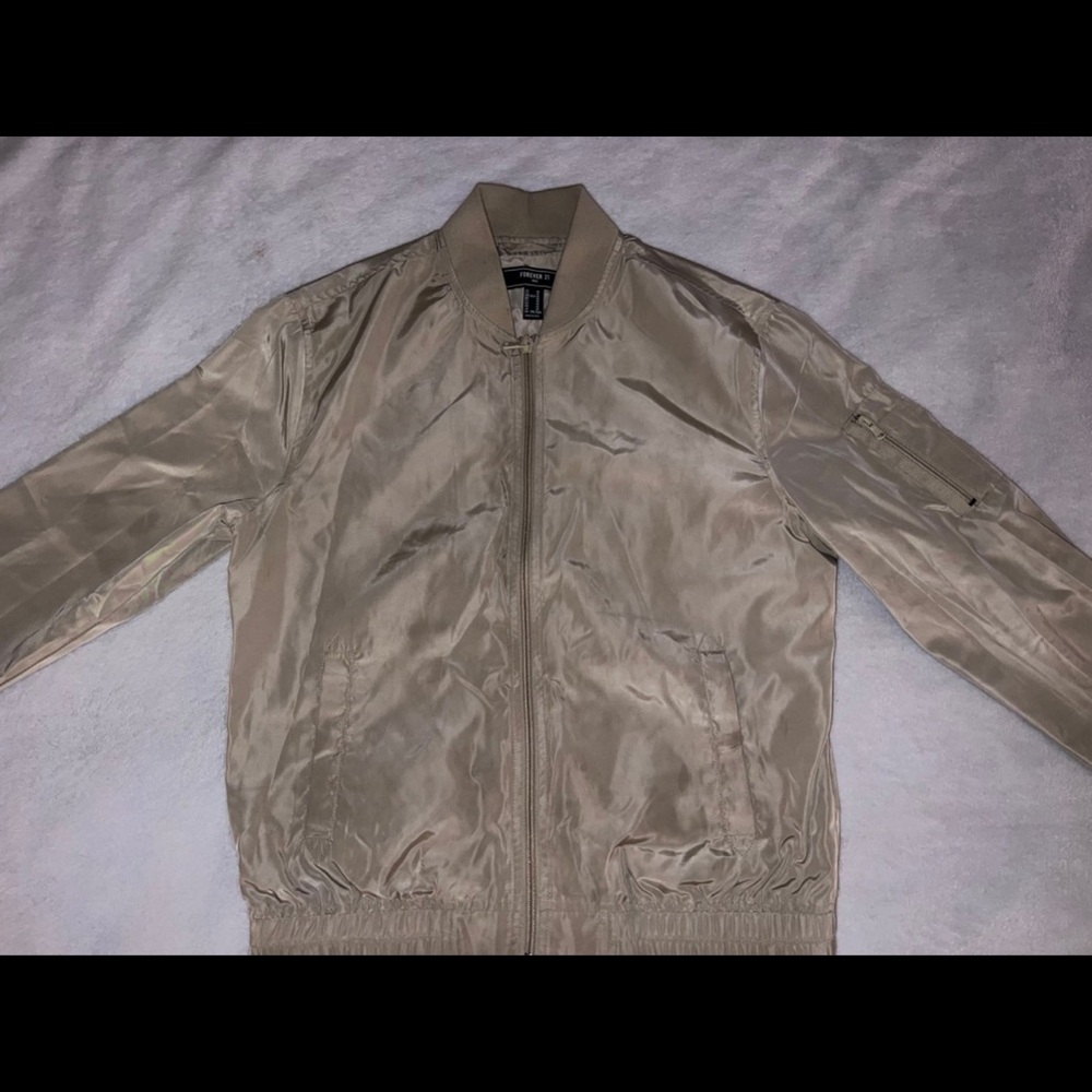 Forever 21 Bomber Jacket Size M